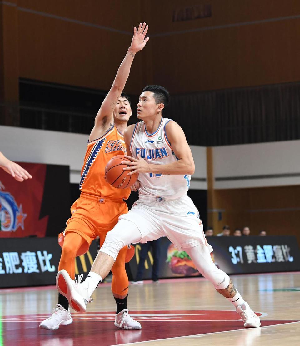 陈林坚有望加盟山东男篮，近两赛季，他仅出战10场比赛